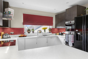 Photo 17- click for photo gallery